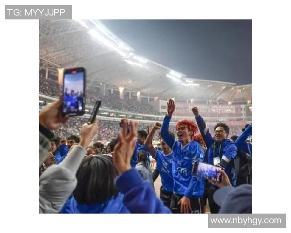 激烈对决与精彩瞬间 体育赛事引发全球瞩目 球迷狂欢与运动员拼搏的完美呈现 激烈对决与精彩瞬间 体育赛事引发全球瞩目 球迷狂欢与运动员拼搏的完美呈现