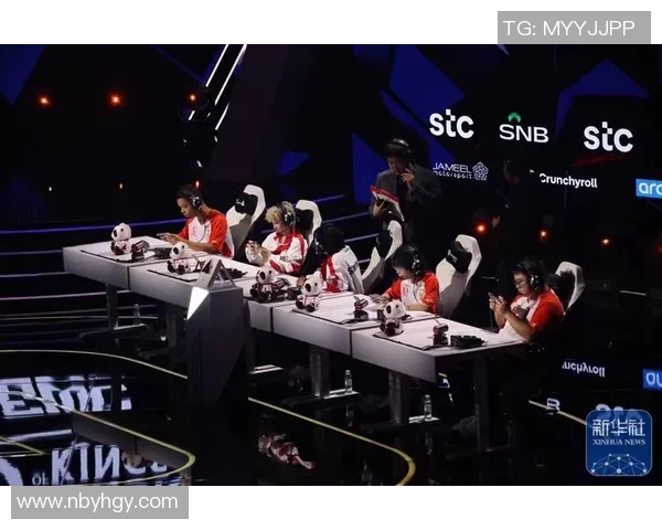 电竞赛事激烈对决，比分瞬息万变，全球战队争锋谁能脱颖而出