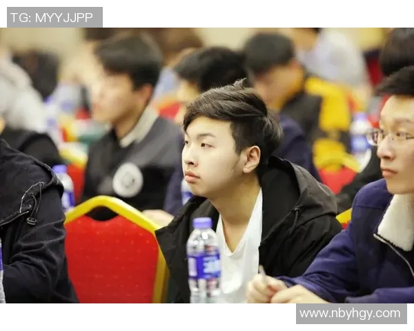 重庆狼队乘风破浪再启征程誓夺荣耀巅峰点燃电竞激情